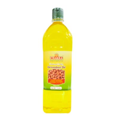 Bottle of Chakra Groundnut Oil 1 LTR.